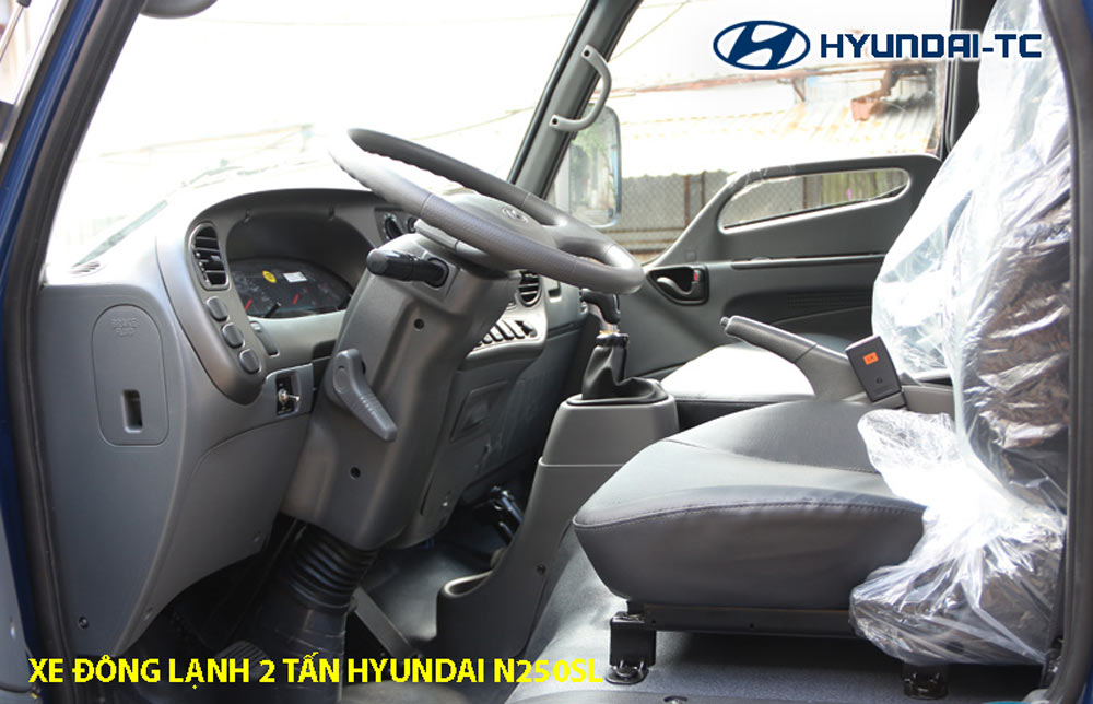 noi_that_cua_xe_dong_lanh_2_tan